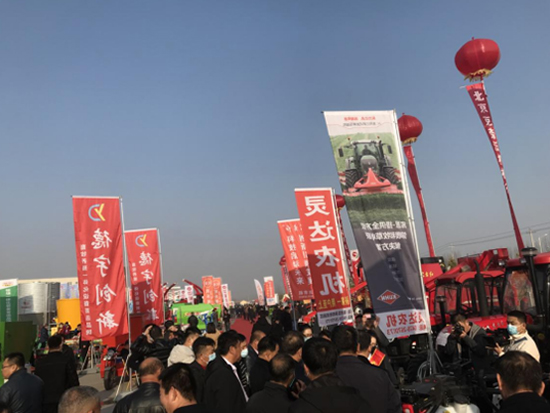 2021年第二屆內(nèi)蒙古(春季)農(nóng)業(yè)機(jī)械博覽會(huì)今天在巴彥淖爾市隆重召開(kāi) 2021年第二屆內(nèi)蒙古(春季)農(nóng)業(yè)機(jī)械博覽會(huì)今天在巴彥淖爾市隆重召開(kāi)