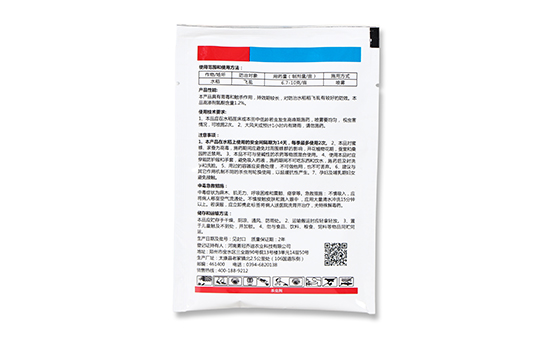 10%吡蟲啉可濕性粉劑-凱瑞克  產品性能：  本產品具有胃毒和觸殺作用，持效期較長，對防治水稻稻飛虱有較好的防效。本品高滲劑氮酮含量1.2%。  使用技術要求：  1、本品應在水稻苗床或本田中低齡若蟲發(fā)生高峰期施藥，噴霧要均勻，視蟲害情況，可噴施2次。2、大風天或預計1小時內有降雨，請勿施藥。